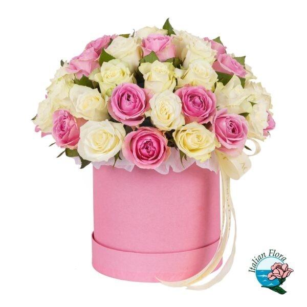 Flower box con rose rosa e bianche